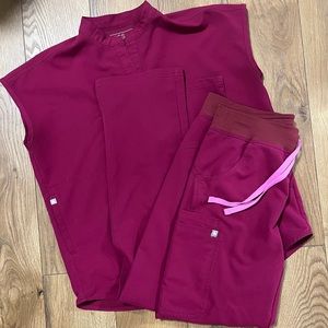 Figs Dark Magenta Set